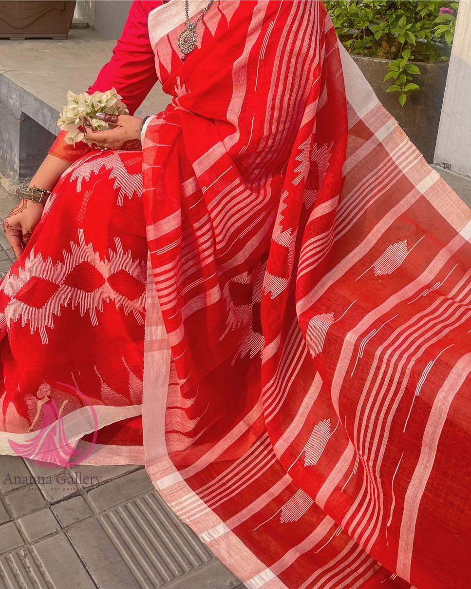 Red Bliss Monipuri Saree - Image 2